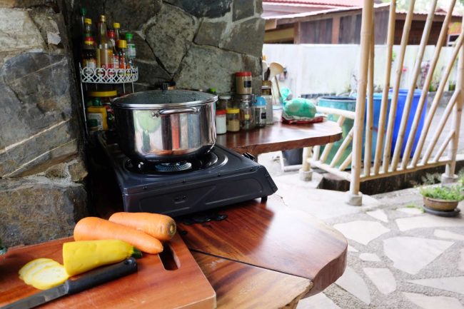 Fully equipped kitchen in the common area